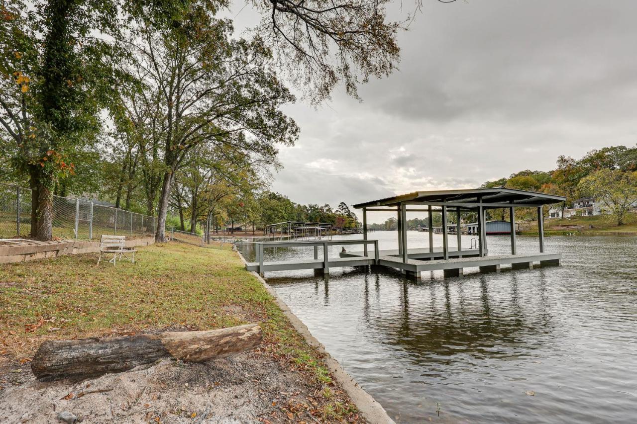 Вилла Spacious Hot Springs Lakehouse On Lake Hamilton! Экстерьер фото